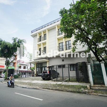 Hotel Toba Mansion Syariah Near Benhil Redpartner Jakarta Exteriér fotografie