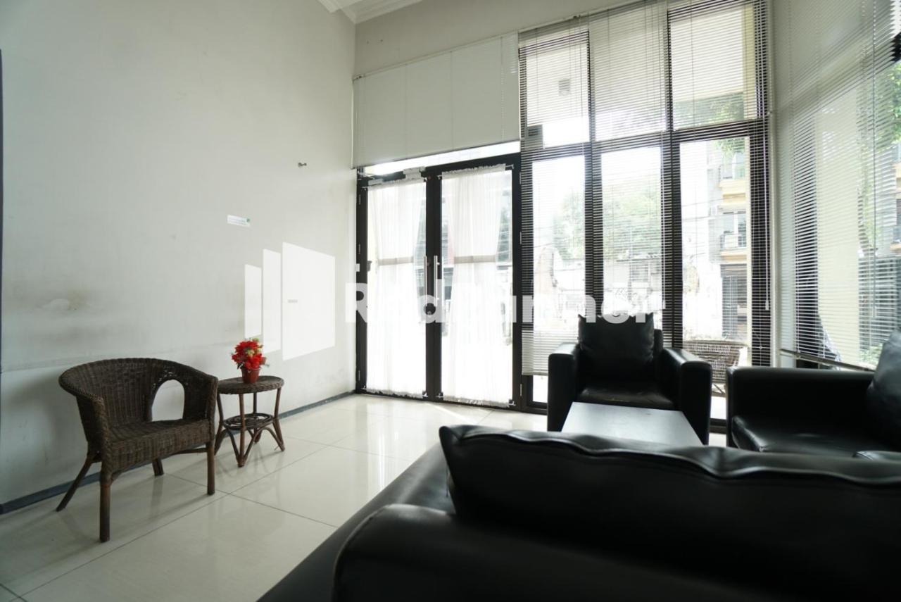 Hotel Toba Mansion Syariah Near Benhil Redpartner Jakarta Exteriér fotografie